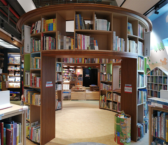 書店書城柱形書柜書架組合 書店書局圖書柜貨架圓柱形