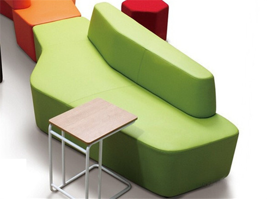 办公室休息区异形沙发 员工休息区组合沙发软包缩略图