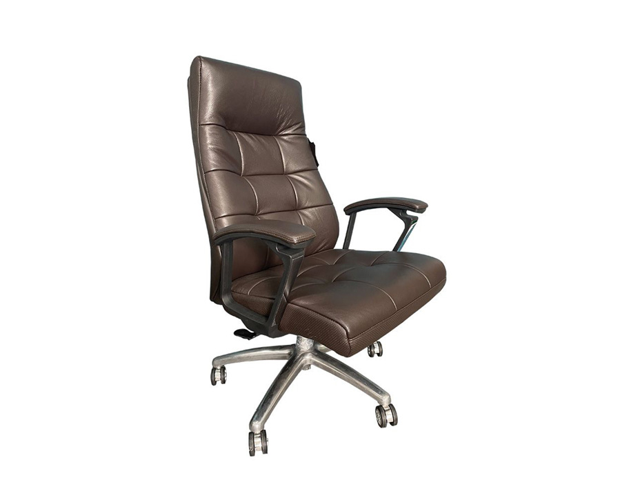軟件科技企業辦公室真皮老板椅 Z011網絡科技企業辦公椅老板椅